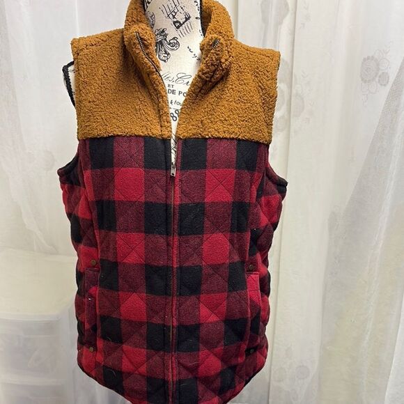 Red and Black Plaid Vest with Brown Collar - Picture 1 of 5